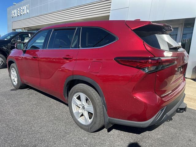 Photo of 2020 Red Toyota Highlander