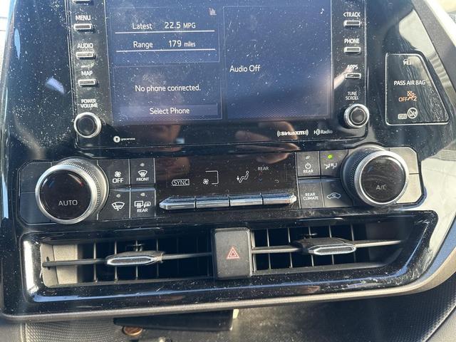 Photo of 2020 Red Toyota Highlander