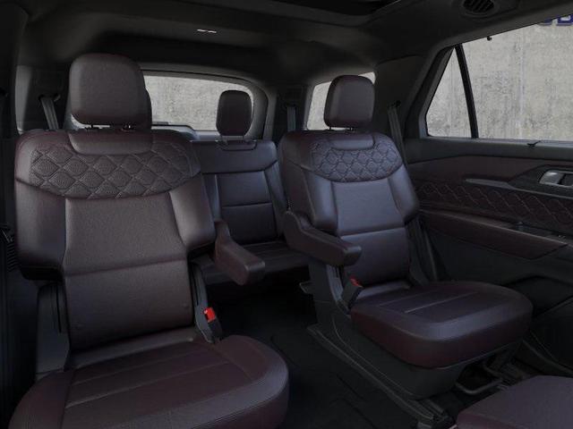 Photo of 2025 Carbonized Gray Metallic Ford Explorer