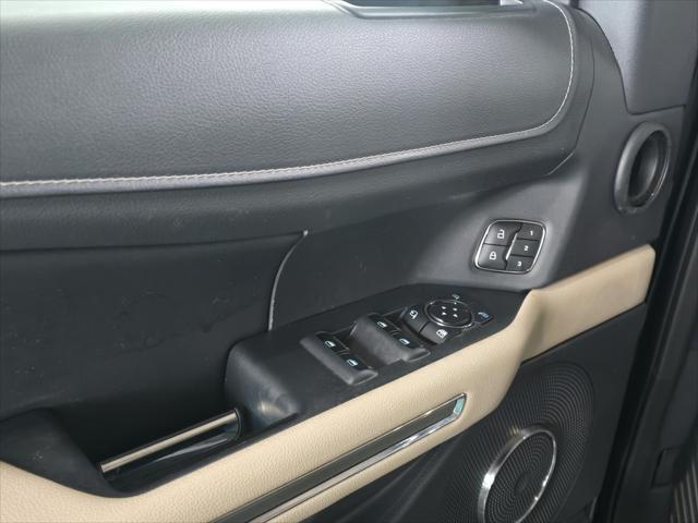 Photo of 2024 Black Metallic Ford Expedition Max