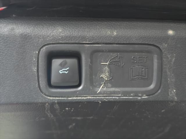 Photo of 2024 Black Metallic Ford Expedition Max