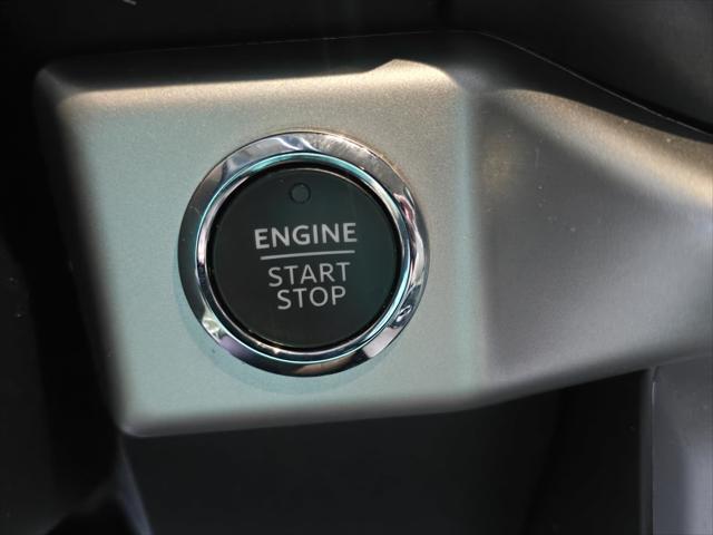 Photo of 2024 Black Metallic Ford Expedition Max