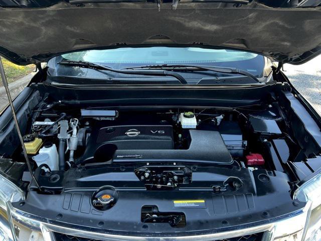 Photo of 2015 Arctic Blue Metallic Nissan Pathfinder