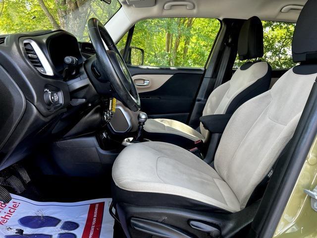 Photo of 2015 Commando Jeep Renegade