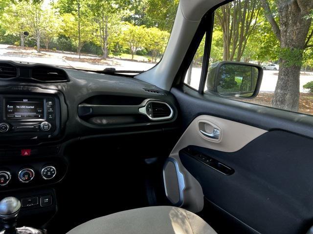 Photo of 2015 Commando Jeep Renegade
