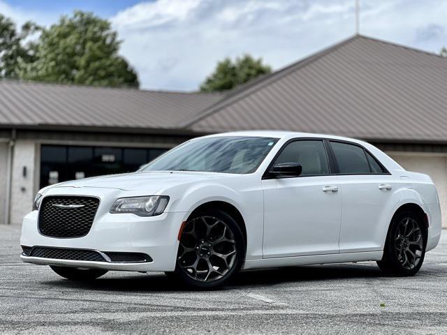 2018 Chrysler 300