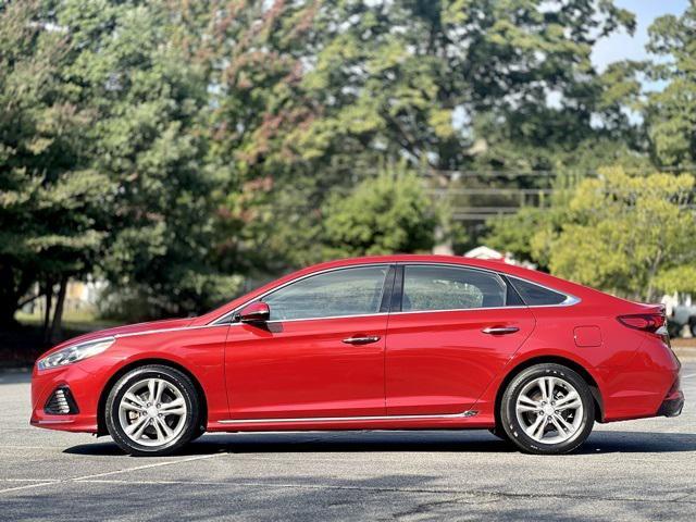 Photo of 2019 Scarlet Red Hyundai SONATA