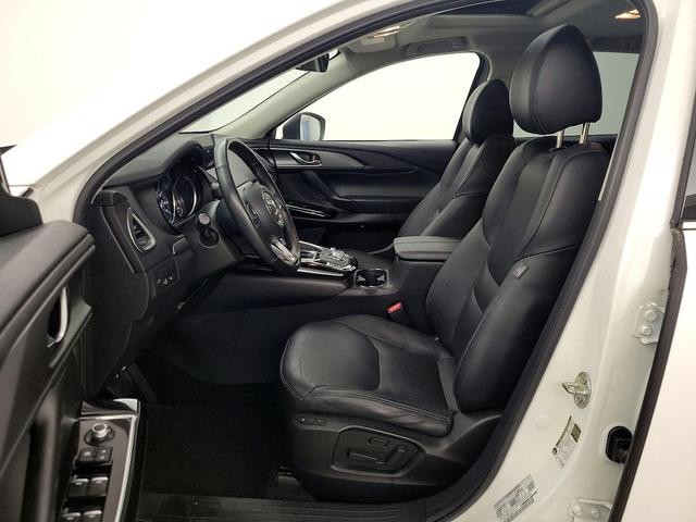 Photo of 2023 White Mazda CX-9