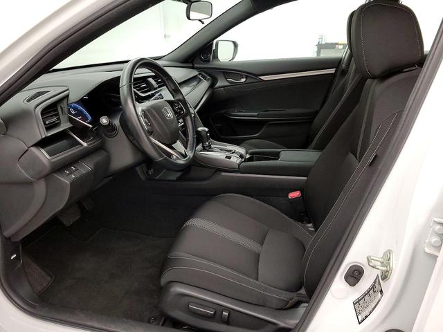 Photo of 2021 White Honda Civic
