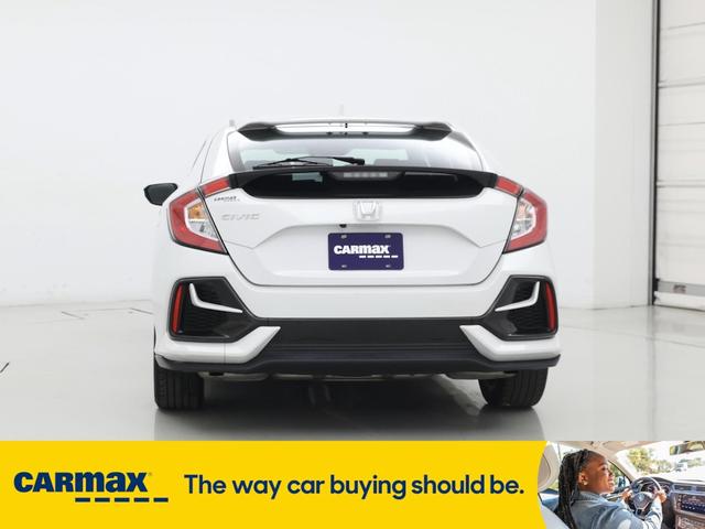 Photo of 2021 White Honda Civic
