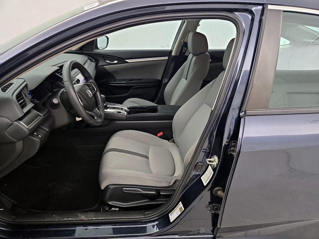 Photo of 2016 Blue Honda Civic