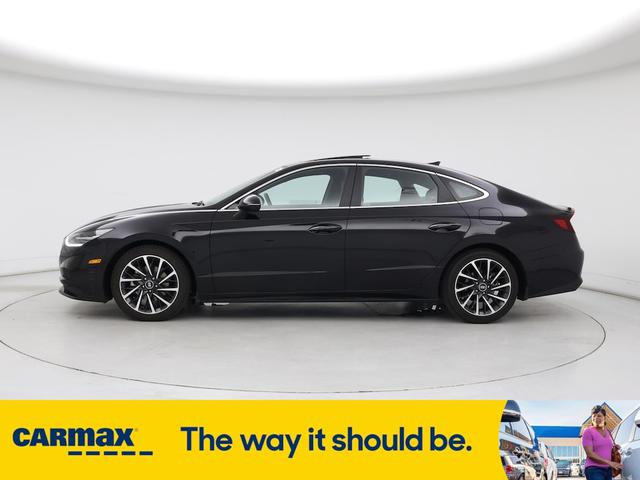 Photo of 2023 Black Hyundai SONATA