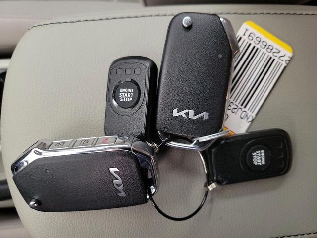 Photo of 2022 Gray Kia Soul