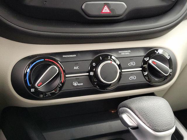 Photo of 2022 Gray Kia Soul