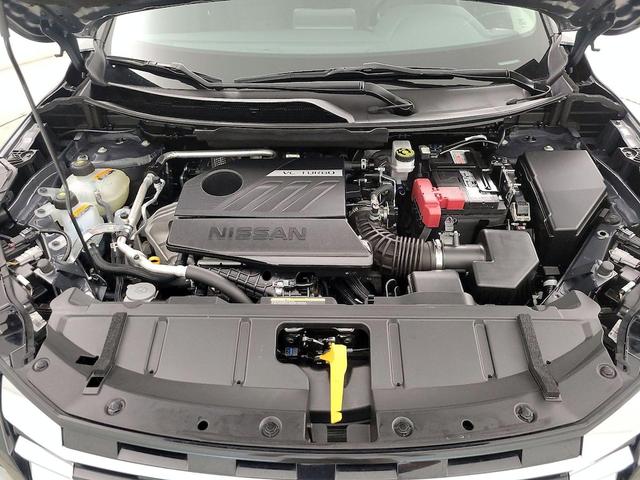 Photo of 2024 Gray Nissan Rogue