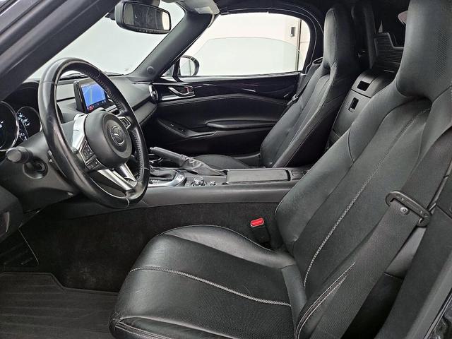 Photo of 2020 Black Mazda MX-5 Miata