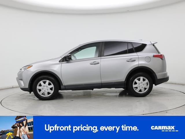 Photo of 2018 Silver Toyota RAV4