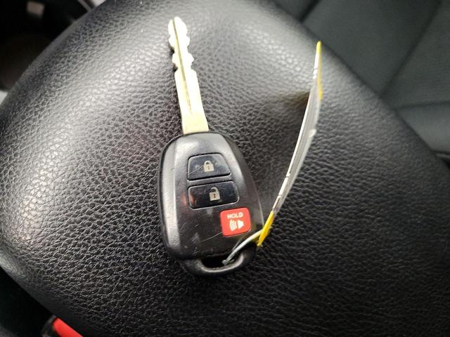 Photo of 2018 Silver Toyota RAV4