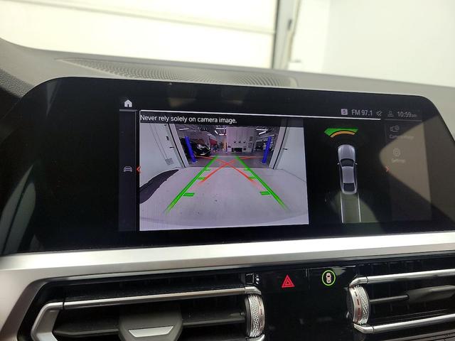 Photo of 2022 White BMW M440
