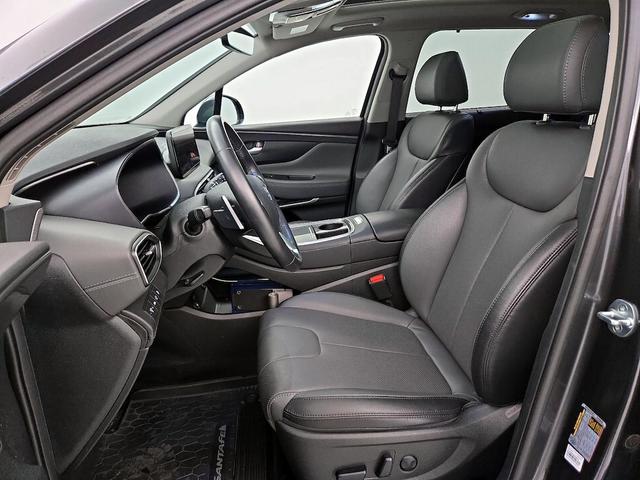 Photo of 2023 Gray Hyundai SANTA FE
