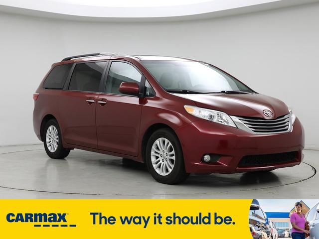 2015 Toyota Sienna