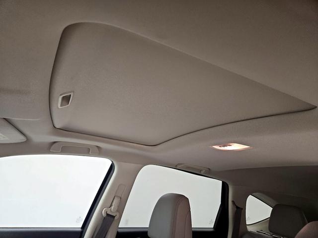 Photo of 2015 Burgundy Honda CR-V