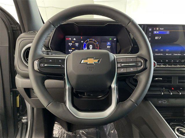 Photo of 2025 Sterling Gray Metallic Chevrolet Colorado