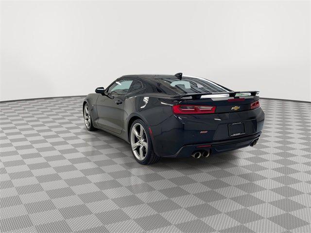 Photo of 2018 Mosaic Black Metallic Chevrolet Camaro