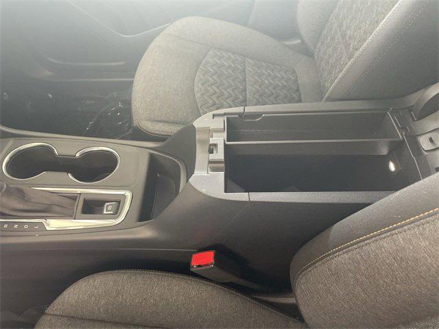Photo of 2022 Mosaic Black Metallic Chevrolet Equinox