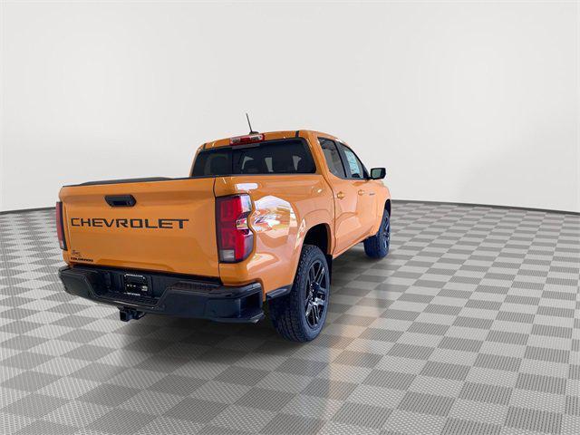 Photo of 2025 Sunrise Orange Chevrolet Colorado