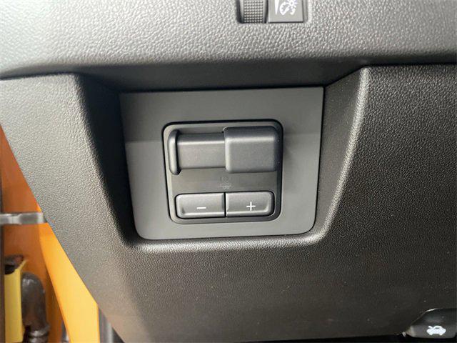 Photo of 2025 Sunrise Orange Chevrolet Colorado