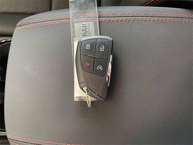 Photo of 2025 Sterling Gray Metallic Chevrolet Colorado