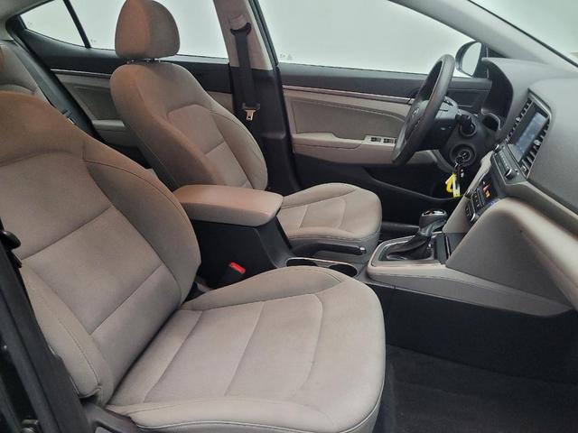 Photo of 2018 Phantom Black Hyundai ELANTRA