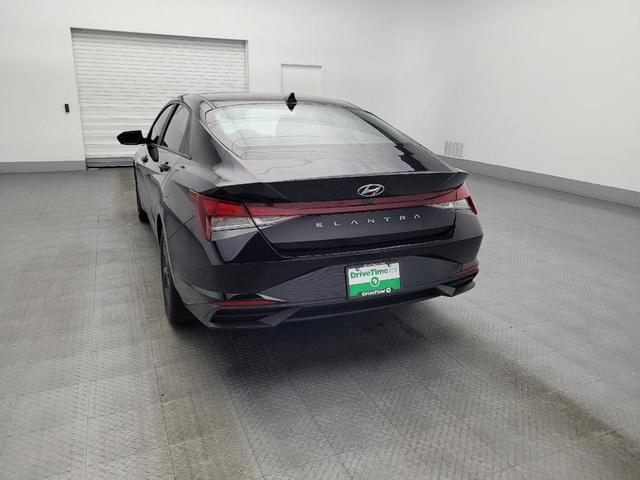 Photo of 2023 Onyx Black Hyundai ELANTRA