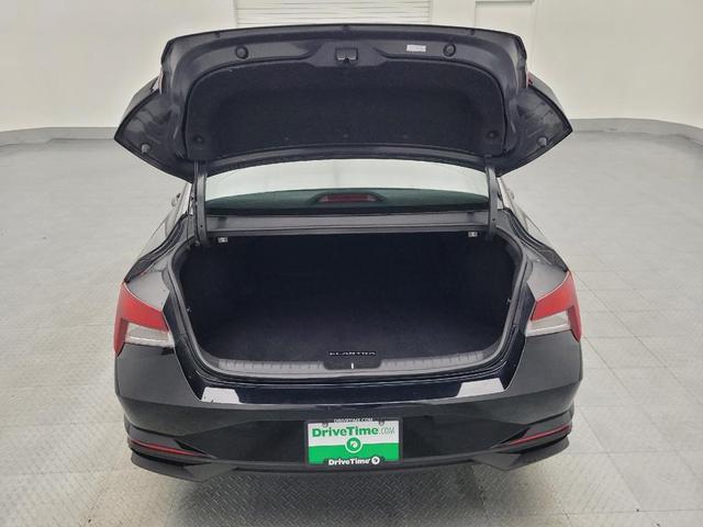Photo of 2023 Onyx Black Hyundai ELANTRA