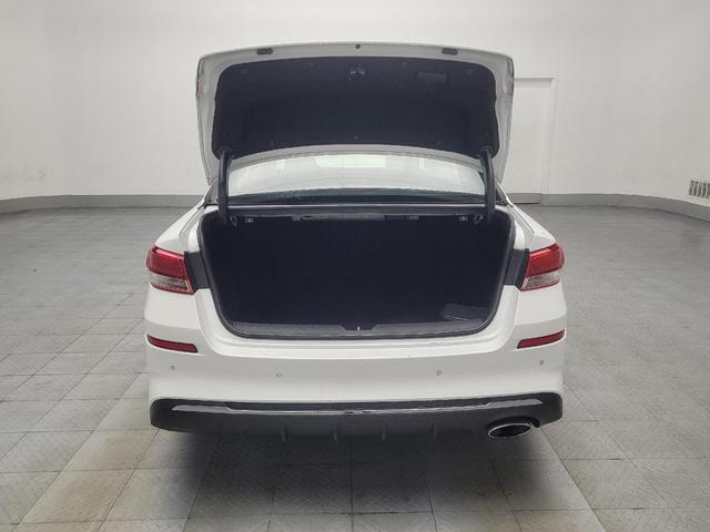 Photo of 2019 Snow White Pearl Kia Optima