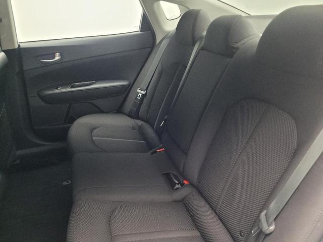 Photo of 2019 Snow White Pearl Kia Optima