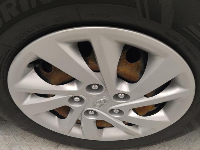 Photo of 2019 Machine Gray Hyundai ELANTRA