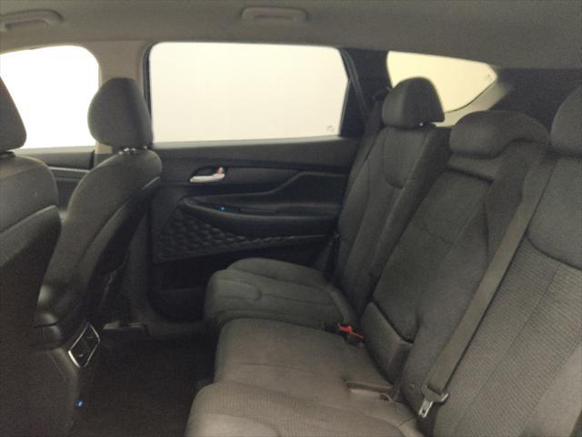 Photo of 2023 Gray Hyundai SANTA FE