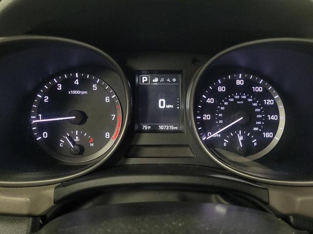 Photo of 2018 Gray Hyundai Santa Fe Sport