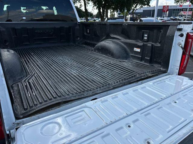 Photo of 2024 Oxford White Ford F-250