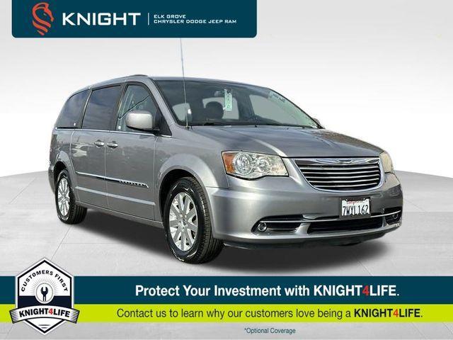 2016 Chrysler Town & Country