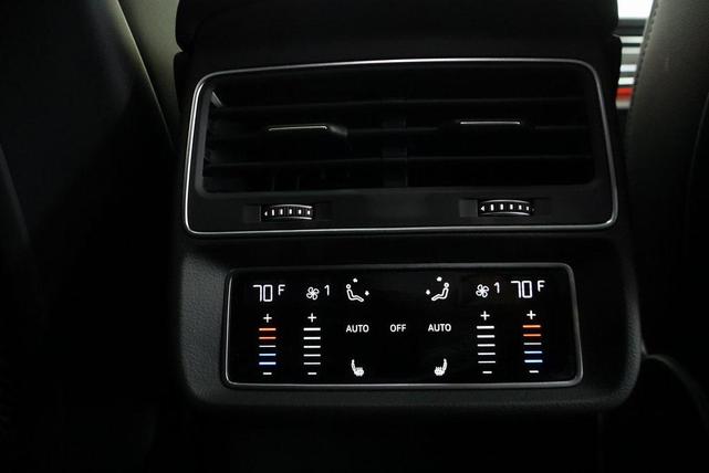 Photo of 2023 Carrara White Audi Q8