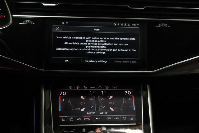 Photo of 2023 Carrara White Audi Q8