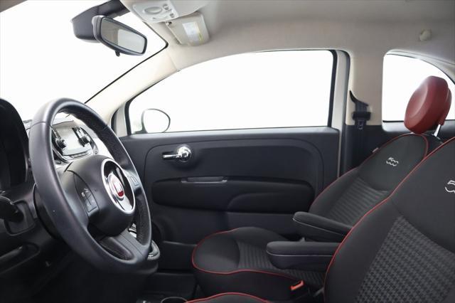 Photo of 2017 Bianco Perla (Pearl White Tri-Coat) FIAT 500