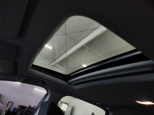 Photo of 2021 Black Honda CR-V