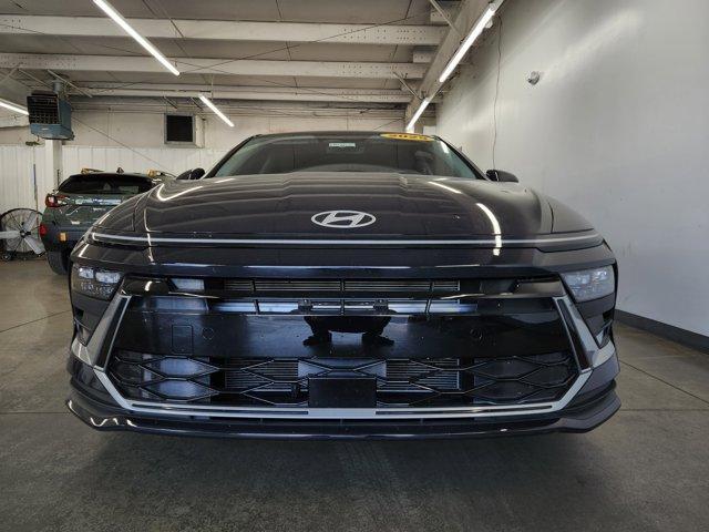 Photo of 2025 Carbon Blue Hyundai SONATA