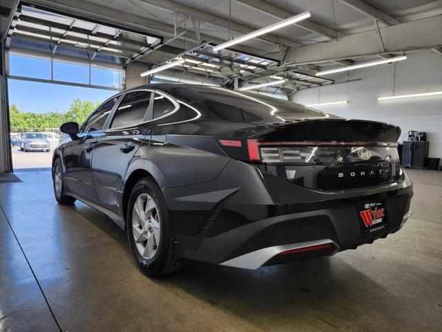 Photo of 2025 Carbon Blue Hyundai SONATA