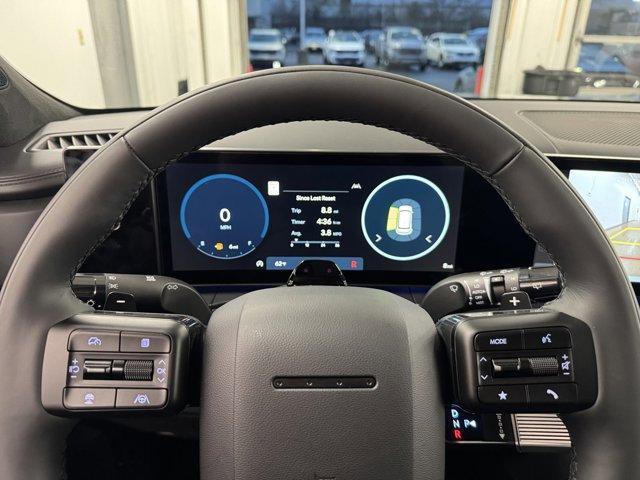 Photo of 2025 Shimmering Silver Hyundai SANTA FE
