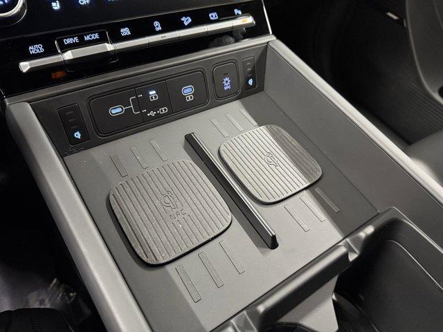 Photo of 2025 Shimmering Silver Hyundai SANTA FE
